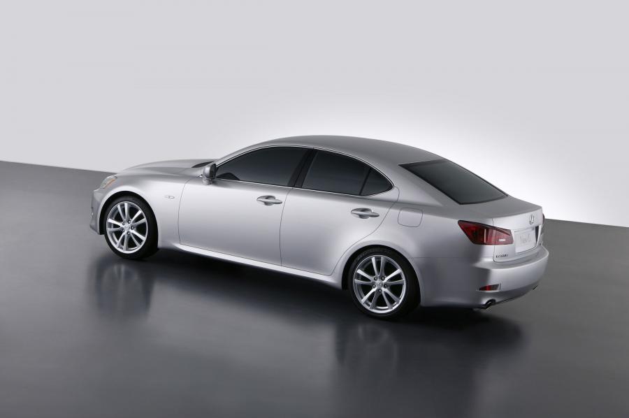  Lexus IS250 2005 года  (фото 115 из 141)